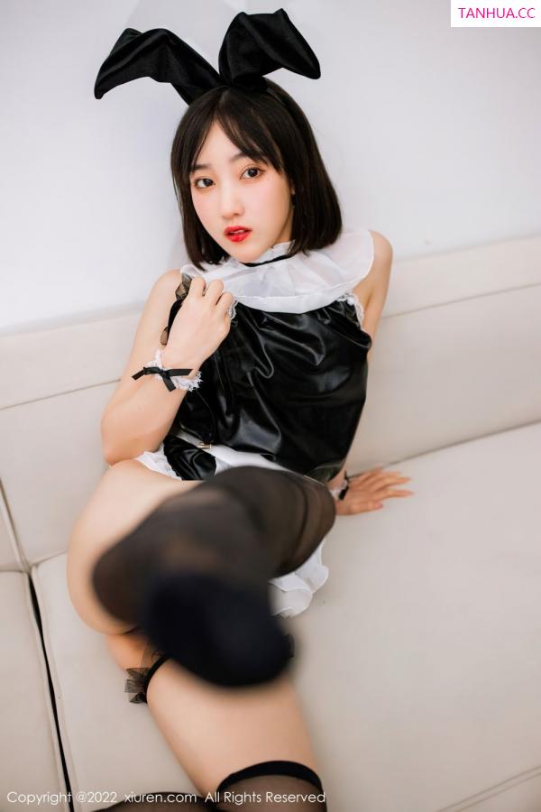 甜筒晓彤  [XiuRen]高清写真图 2022.01.29 No.4533 小可爱o.o第30张图片